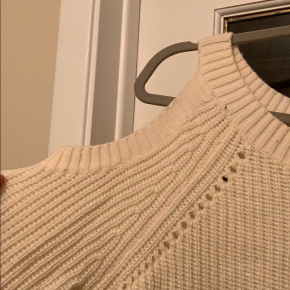 Olivia Palermo Chelsea28 cold shoulder ribbed cream winter pontelle sweater - Picture 8 of 11
